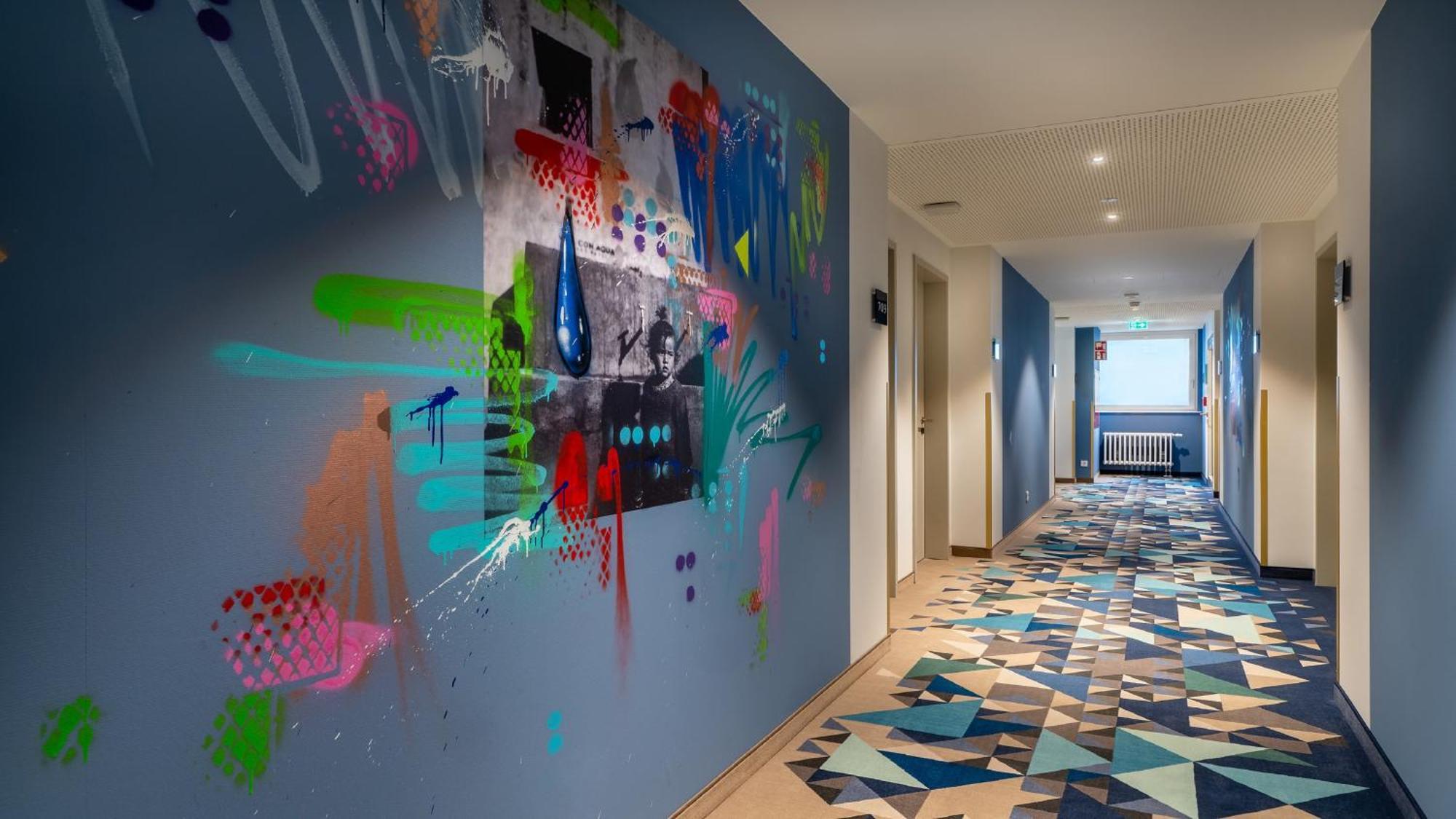 Holiday Inn - The Niu, Ridge Halle Central Station By Ihg Екстериор снимка