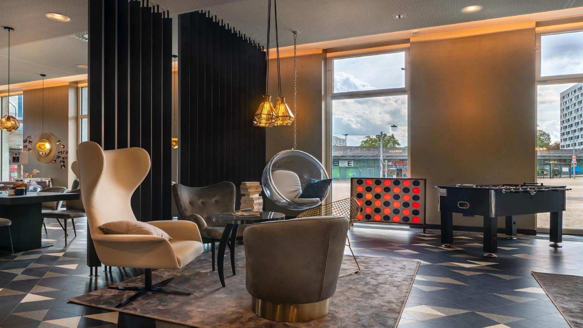 Holiday Inn - The Niu, Ridge Halle Central Station By Ihg Екстериор снимка